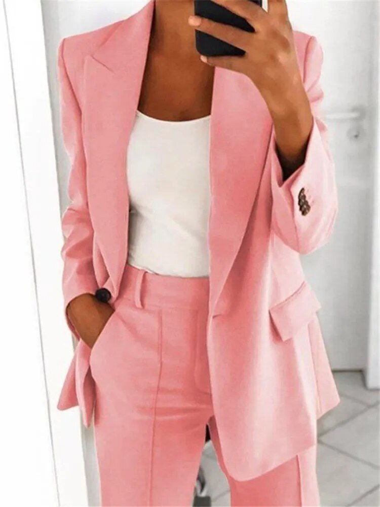 Carmen | Zweiteiliges Damenset mit Blazer und Hose