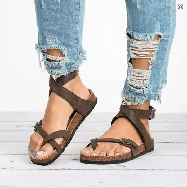Lorena | Sandalias ortopédicas con tiras ajustables y hebillas