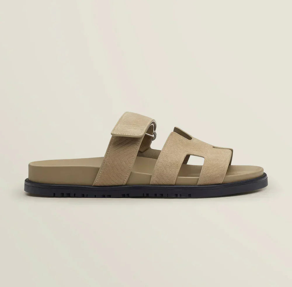 Almira | Damen-Sandalen mit verstellbaren Riemen und modernem Sommerdesign