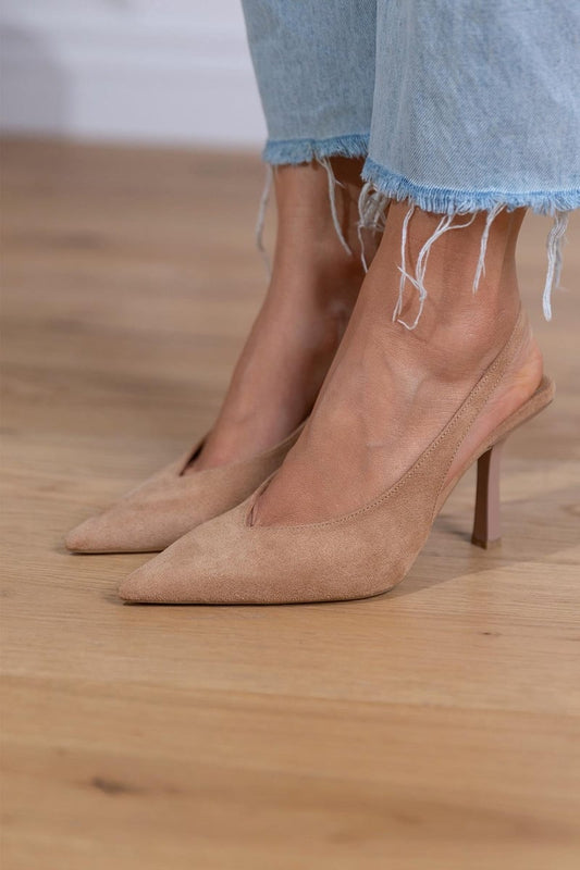 Catalina | Tacones bajos elegantes con punta fina y diseño destalonado