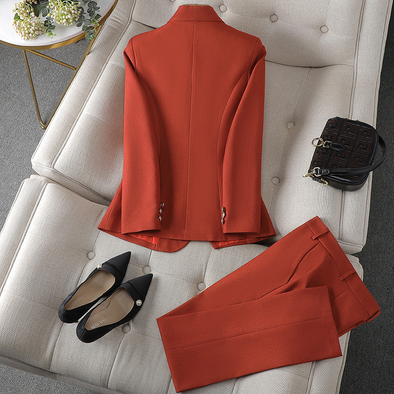 Amparo | Damenanzug mit gekreuztem Blazer und Hose  