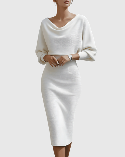 Eulalia | Vestido midi drapeado con manga murciélago
