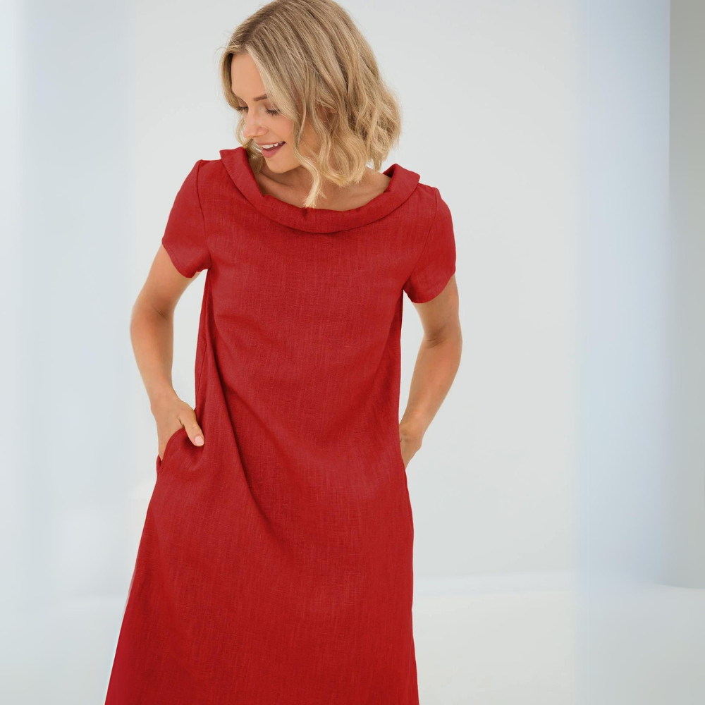 Velmira | Short dress with short sleeves and loose design
