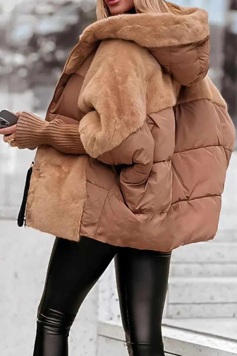 Candela | Gepolsterte Damenjacke mit Kunstfell und Kapuze  