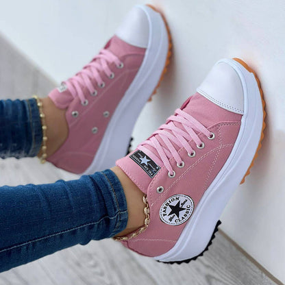 Pilar | Orthopädische Schnürschuhe mit dicker Sohle  