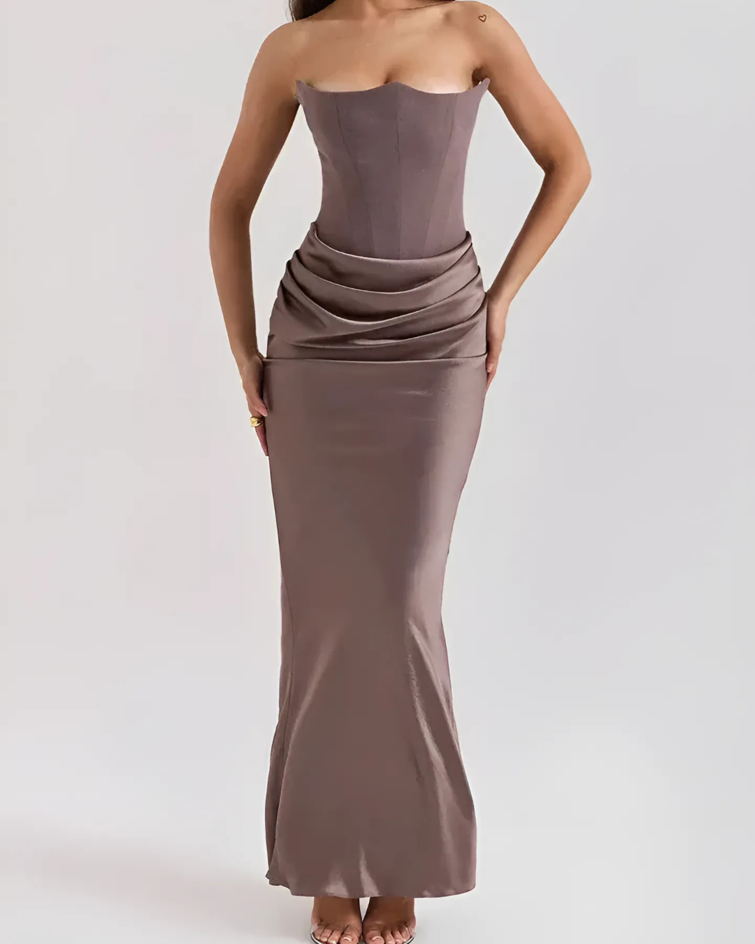 Alvara | Drapiertes trägerloses Maxikleid für Damen