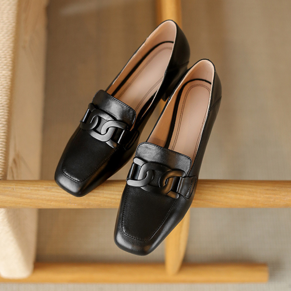 Clarisse | Women's low-heel loafer shoes with an elegant design