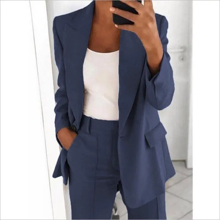 Carmen | Zweiteiliges Damenset mit Blazer und Hose  