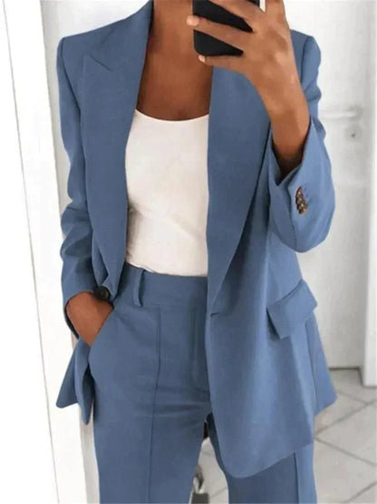 Carmen | Zweiteiliges Damenset mit Blazer und Hose  