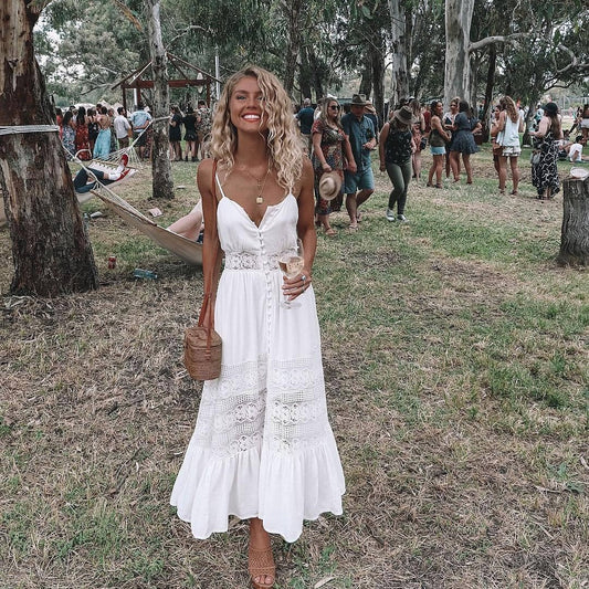 Ernestina | Vestido boho con encaje y abertura frontal