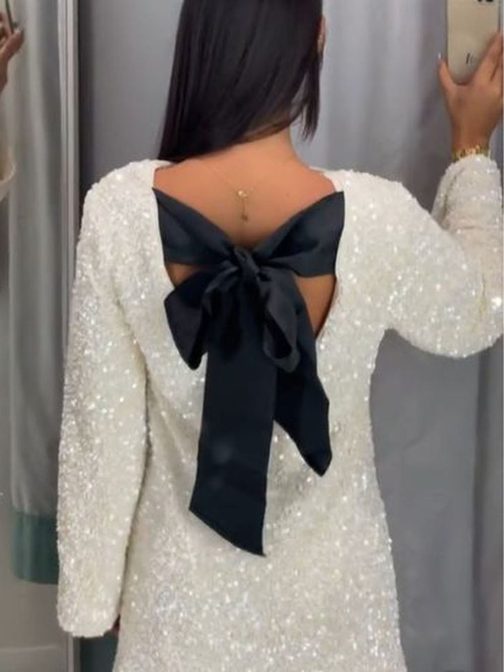 Mireia | Women's short sequin dress with bow detail