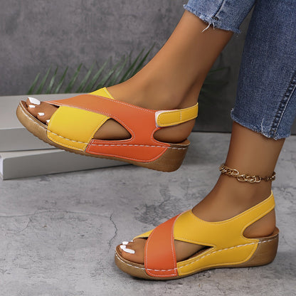 Jaleira | Damen-Wandersandalen mit Keilabsatz und Riemen | Modern
