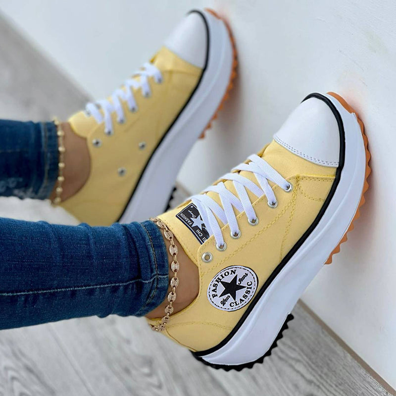 Pilar | Orthopädische Schnürschuhe mit dicker Sohle  