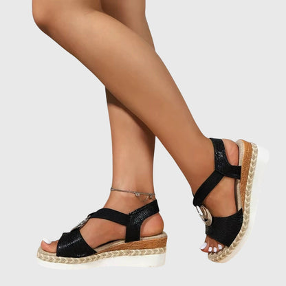 Olalla | Keilsandaletten mit verstellbarem Riemen für Damen