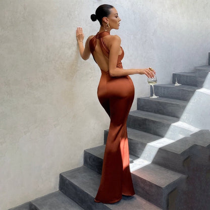 Marina | Damenkleid mit Meerjungfrauen-Schnitt und offenem Rücken