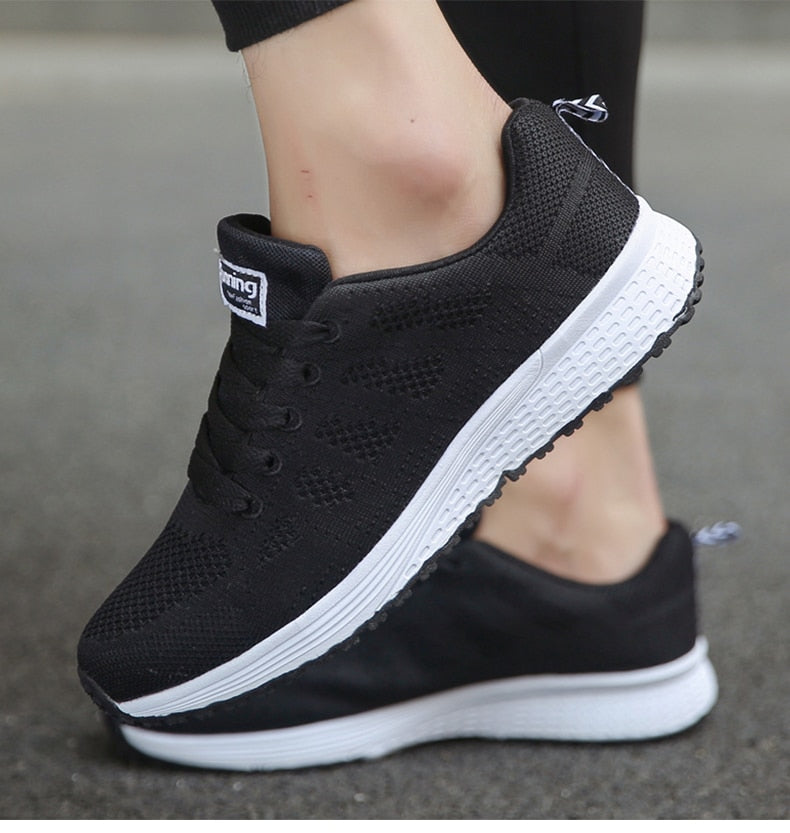 Blanca | Orthopädische Schnürschuhe mit atmungsaktivem Mesh und Schnürsenkeln  