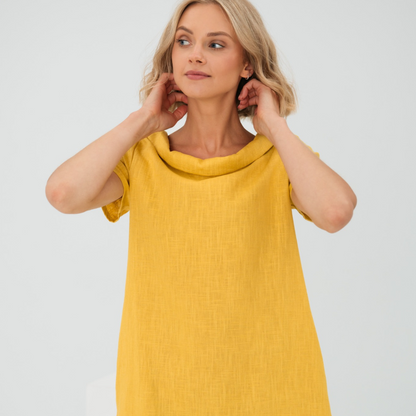 Velmira | Short dress with short sleeves and loose design