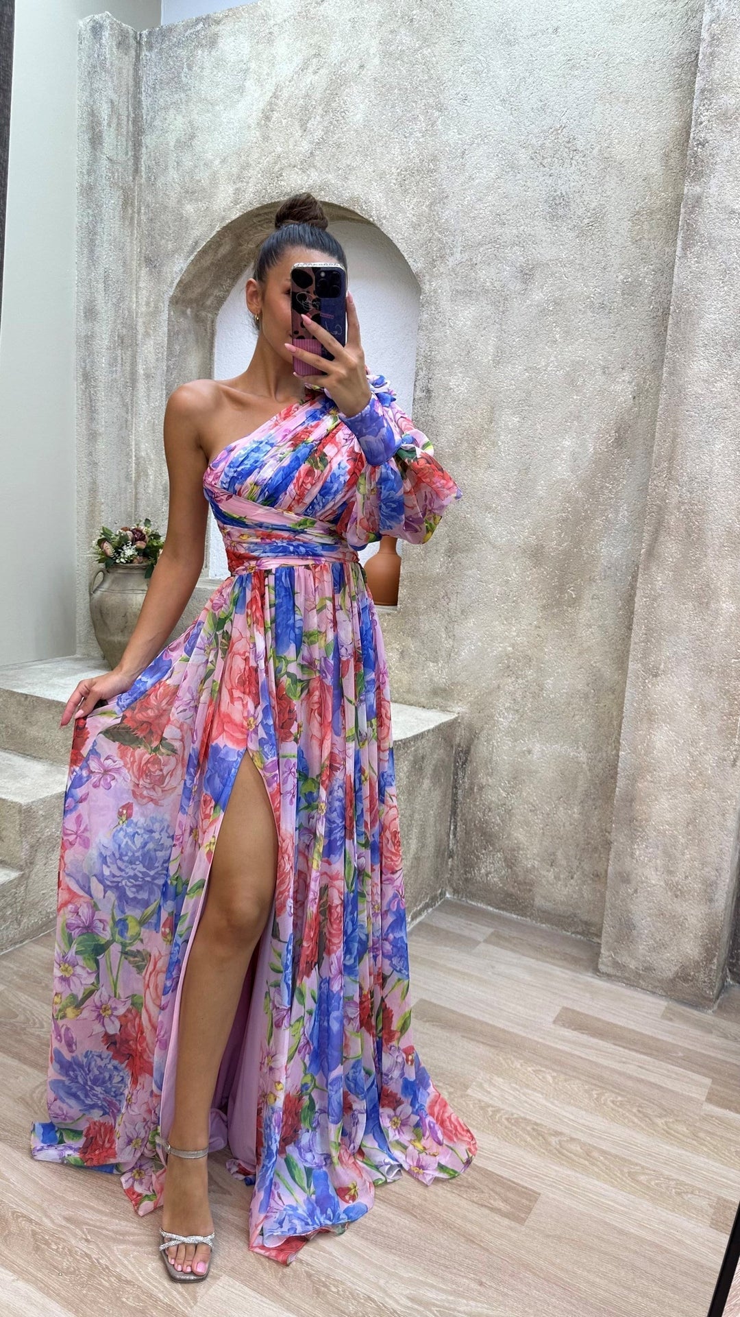 Oria | Robe longue élégante pour femme avec imprimé floral et fente