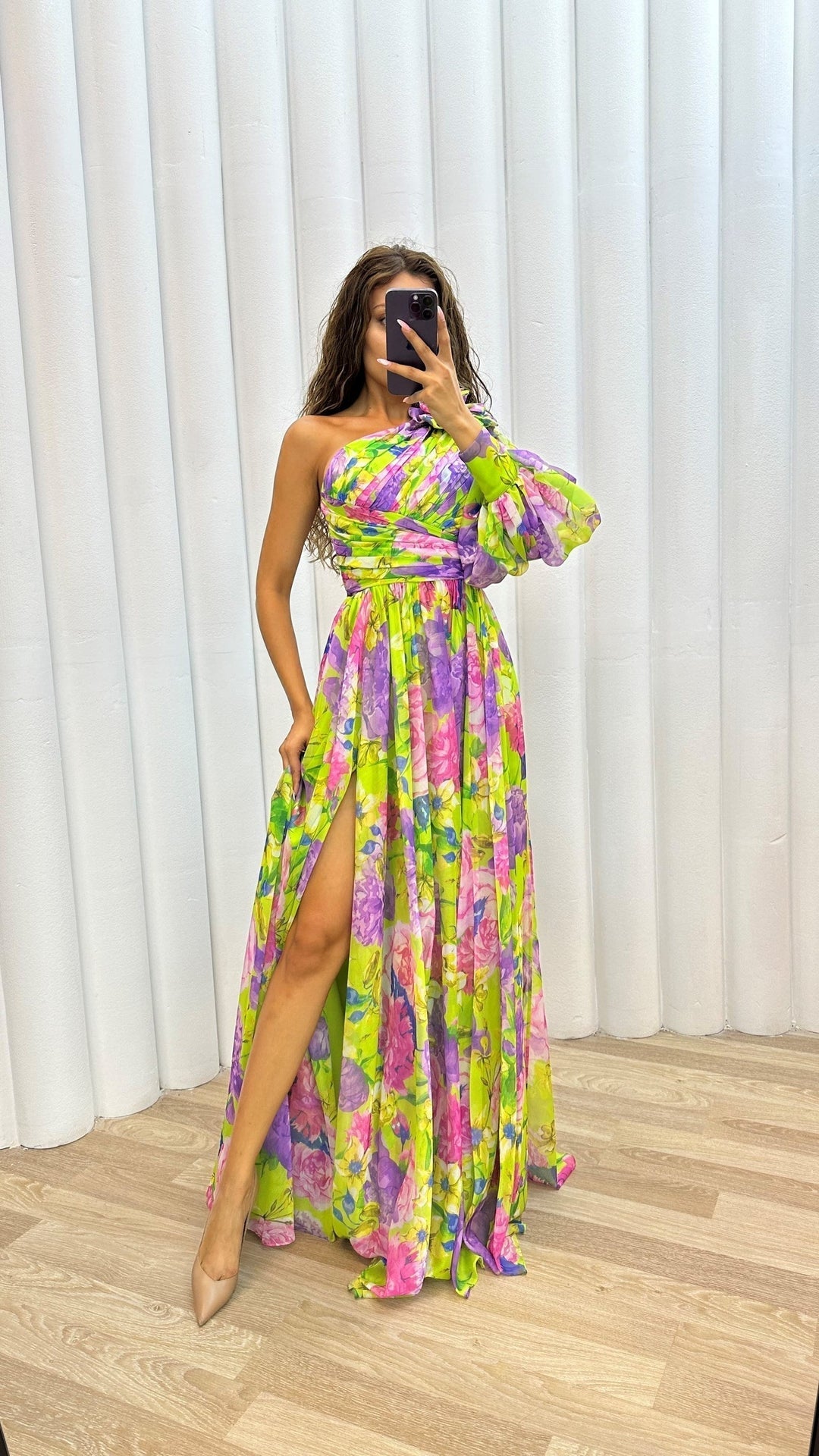 Oria | Robe longue élégante pour femme avec imprimé floral et fente
