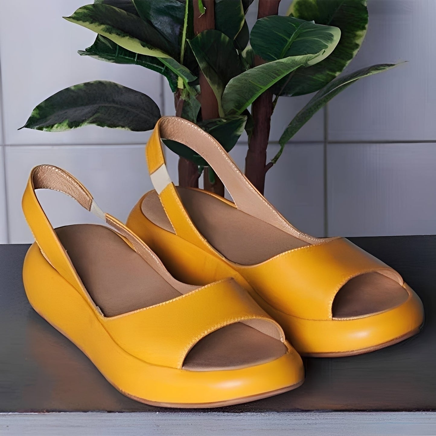 Elisa | Sandalen für Damen mit flacher Sohle und offenem Design  