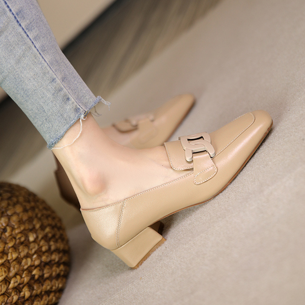 Clarisse | Women's low-heel loafer shoes with an elegant design