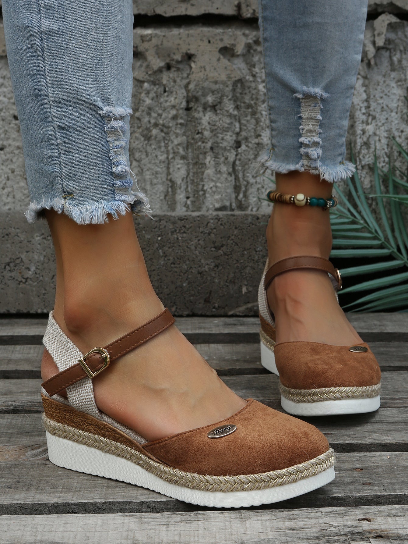Gracia | Espadrilles für Damen mit Plateau und metallischem Detail  