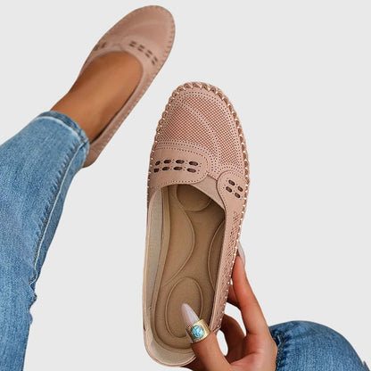Paloma | Damenloafers ohne Schnürsenkel mit perforiertem, lässigem Design  