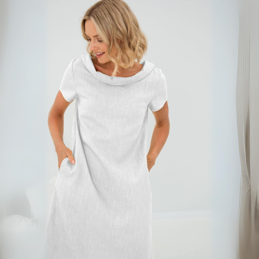 Velmira | Short dress with short sleeves and loose design