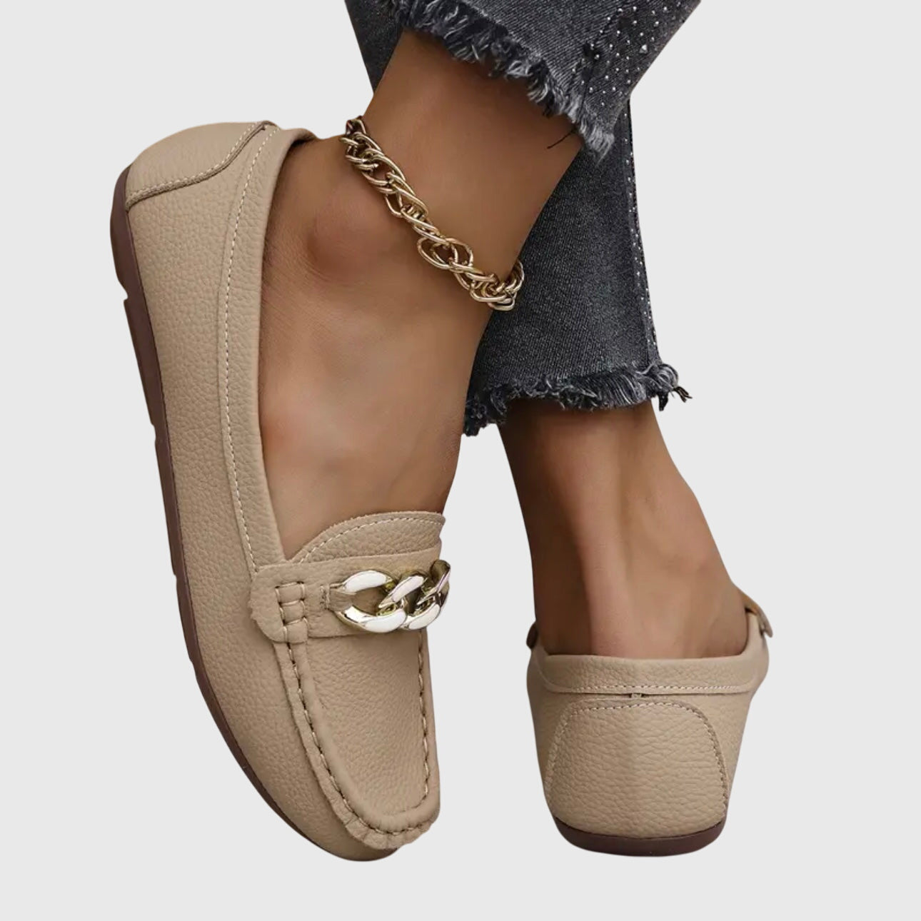 Melira | mocasines ortopédicos con detalle metálico y diseño
