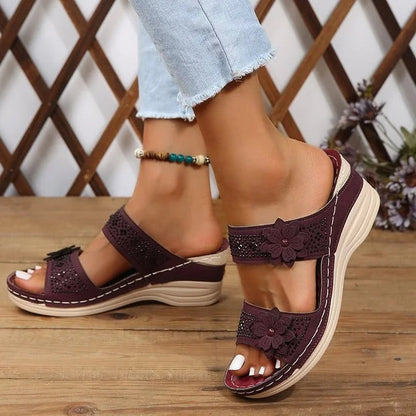 Yarael | Sandalias con cuña para mujer con tiras florales | Transpirables
