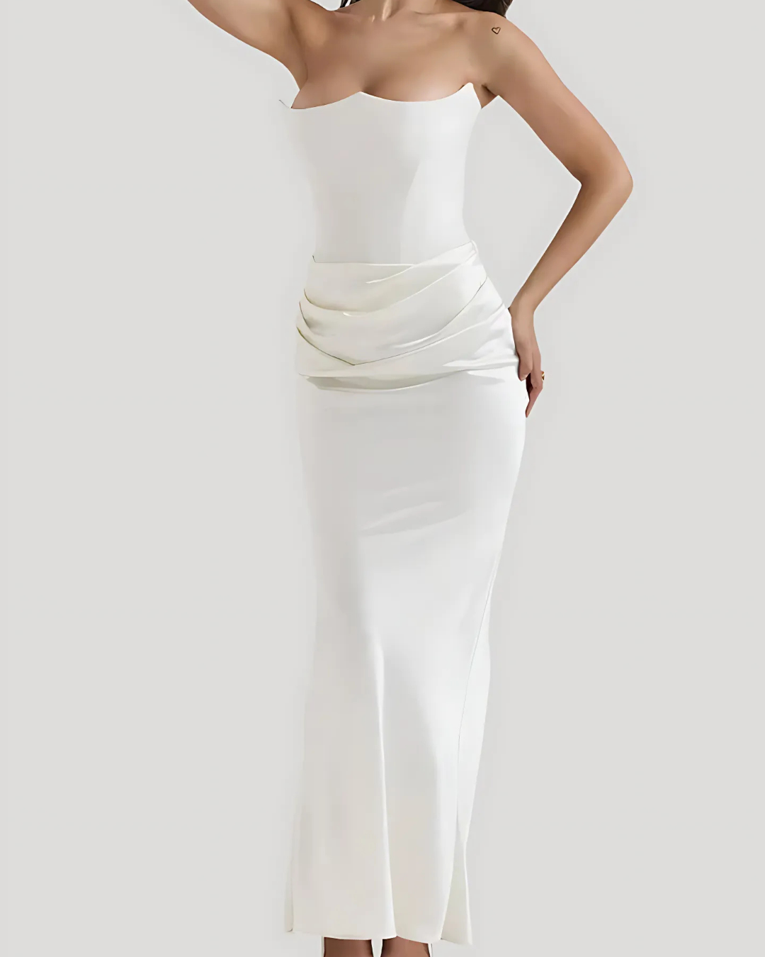 Alvara | Drapiertes trägerloses Maxikleid für Damen