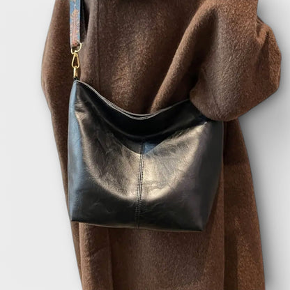 Lunavelle | Schultertasche für Damen | Minimalistisch