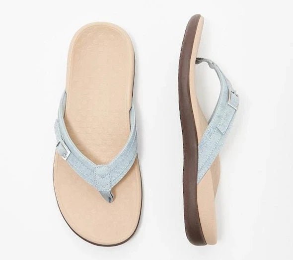 Julia | Chanclas ortopédicas con tira de hebilla ajustable