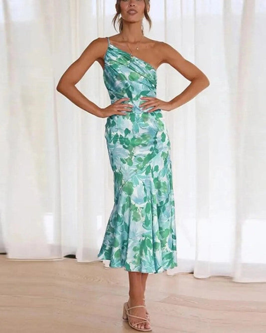 Carla | Maxikleid für den Sommer mit asymmetrischem Schnitt und Blumenmuster