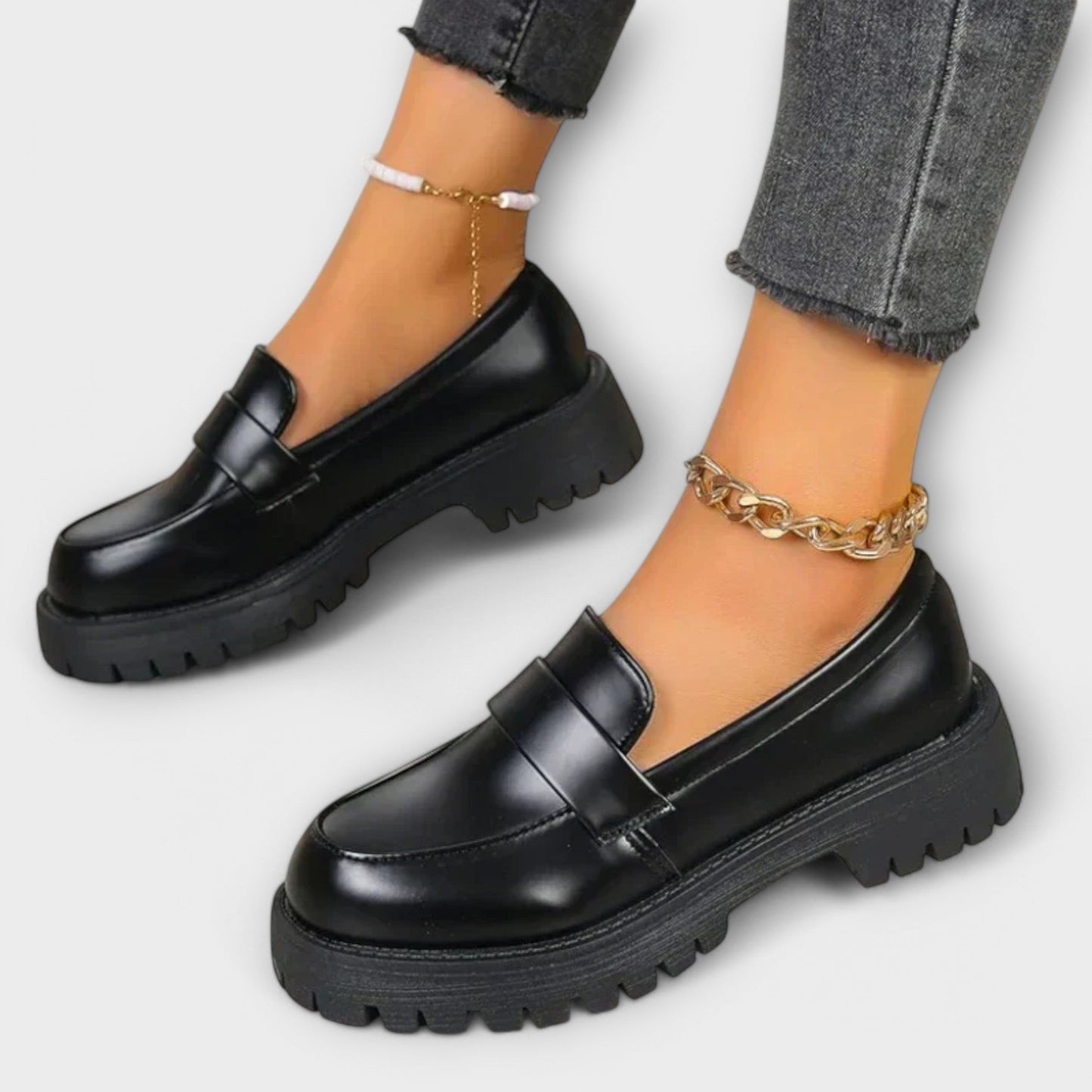 Pirela | Orthopädische Loafers mit dicker Sohle und klassischem Design