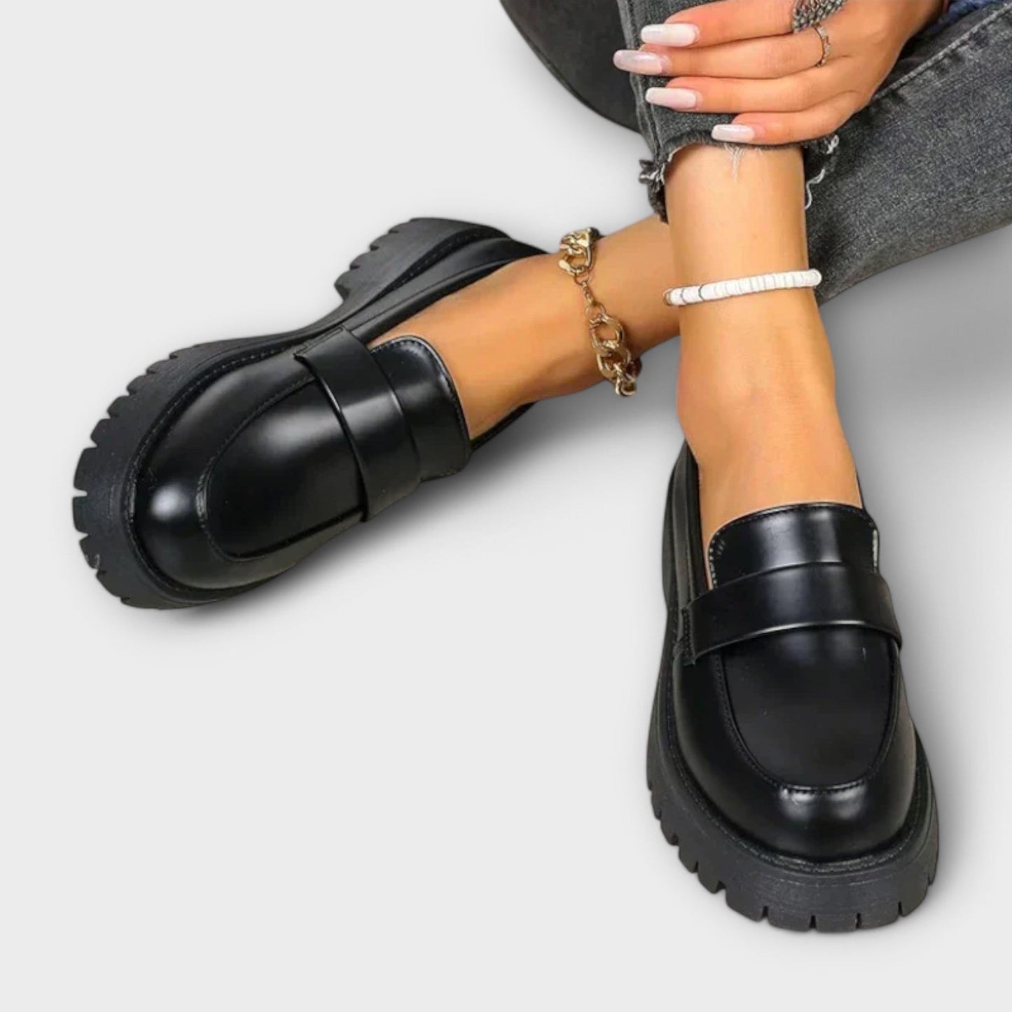 Pirela | Orthopädische Loafers mit dicker Sohle und klassischem Design