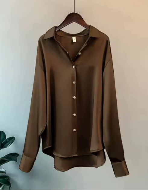 Lorenae | Damenbluse mit Knöpfen und elegantem Langarm-Design  