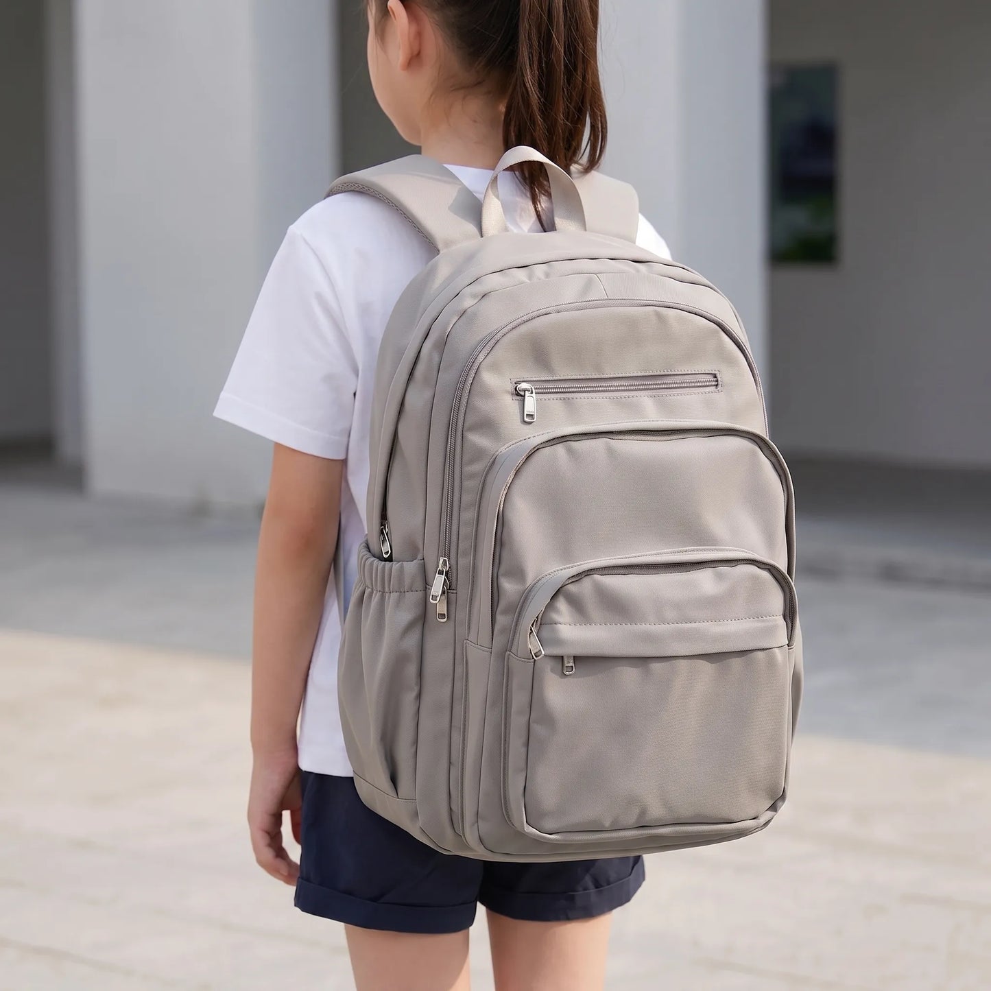 Momo | Rucksack mit mehreren Taschen und großer Fronttasche