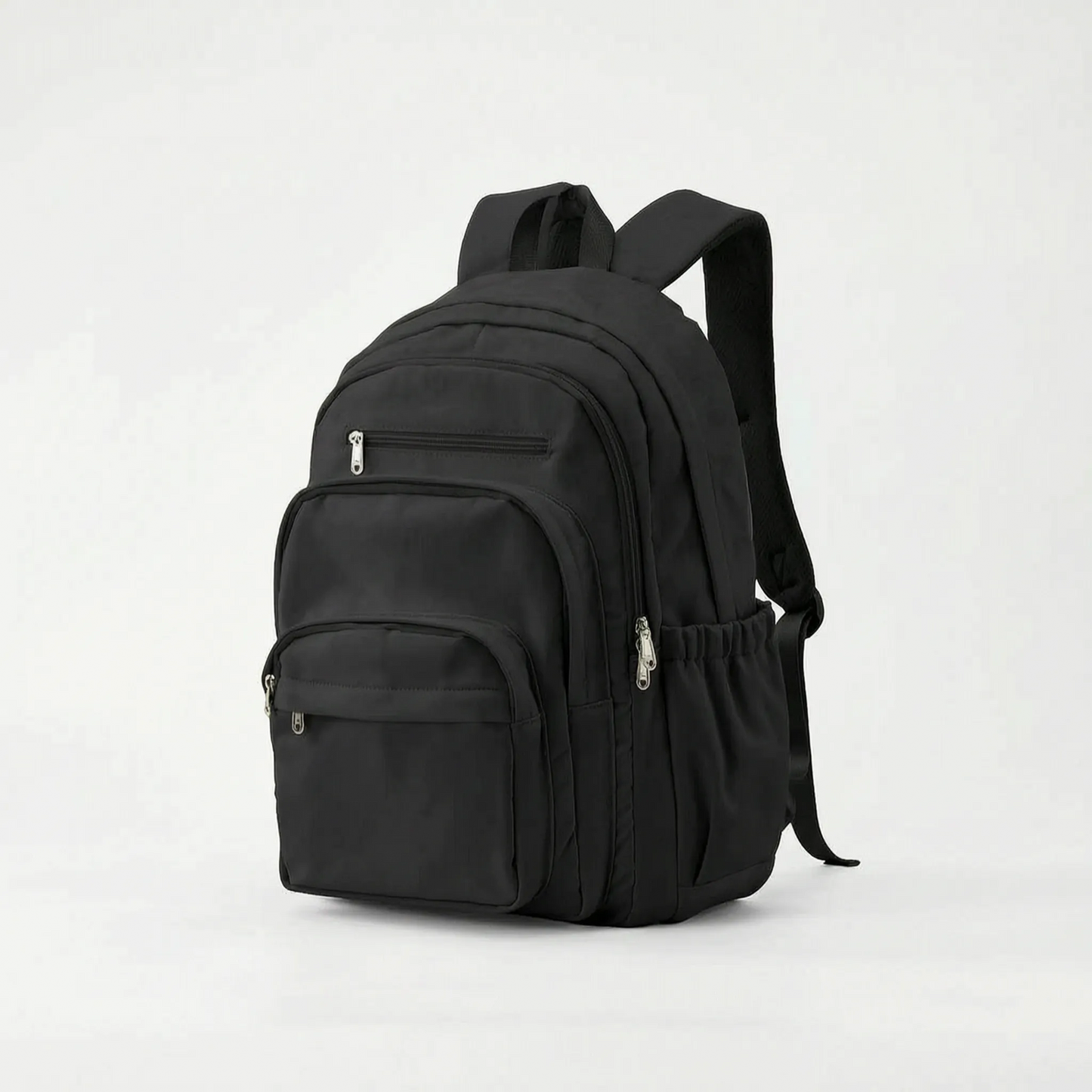 Momo | Rucksack mit mehreren Taschen und großer Fronttasche