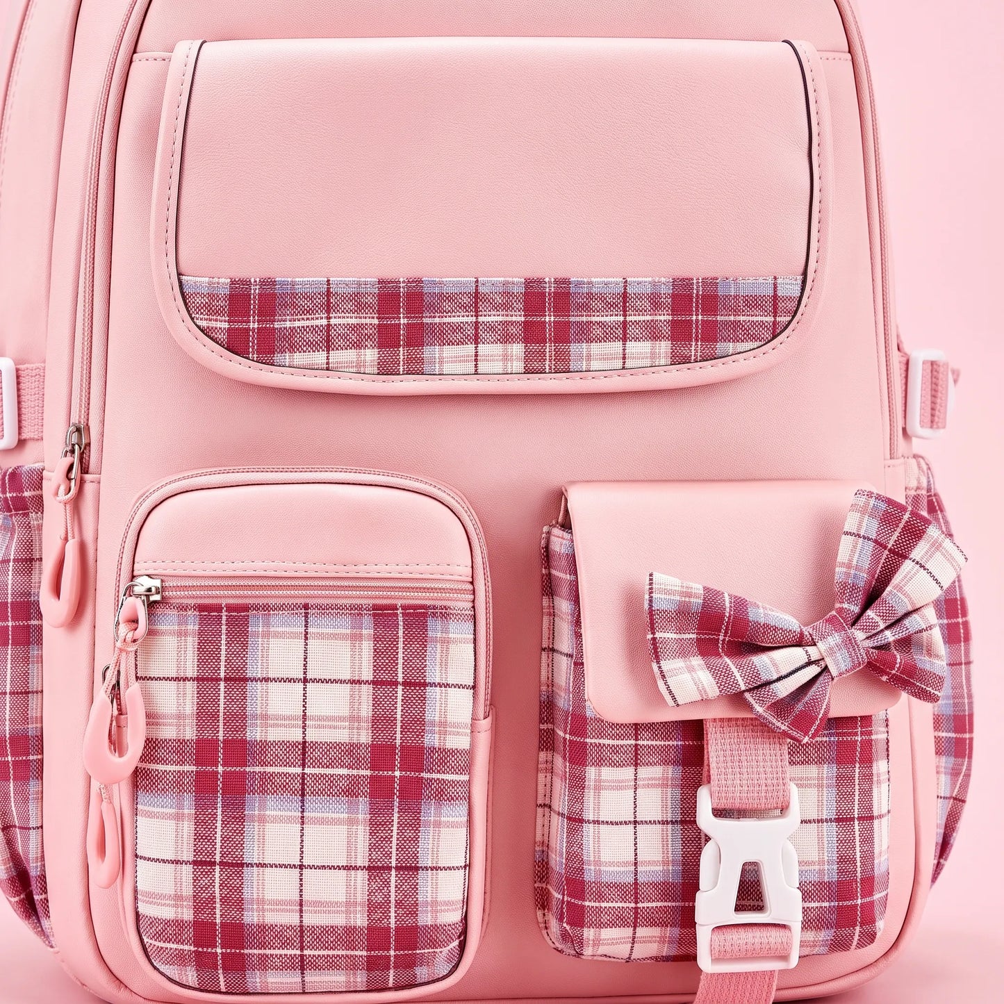 Chiki | Mochila escolar con detalles de cuadros y bolsillos