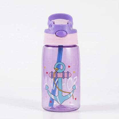 Kimi | Kinderflasche mit klappbarem Deckel und integriertem Strohhalm