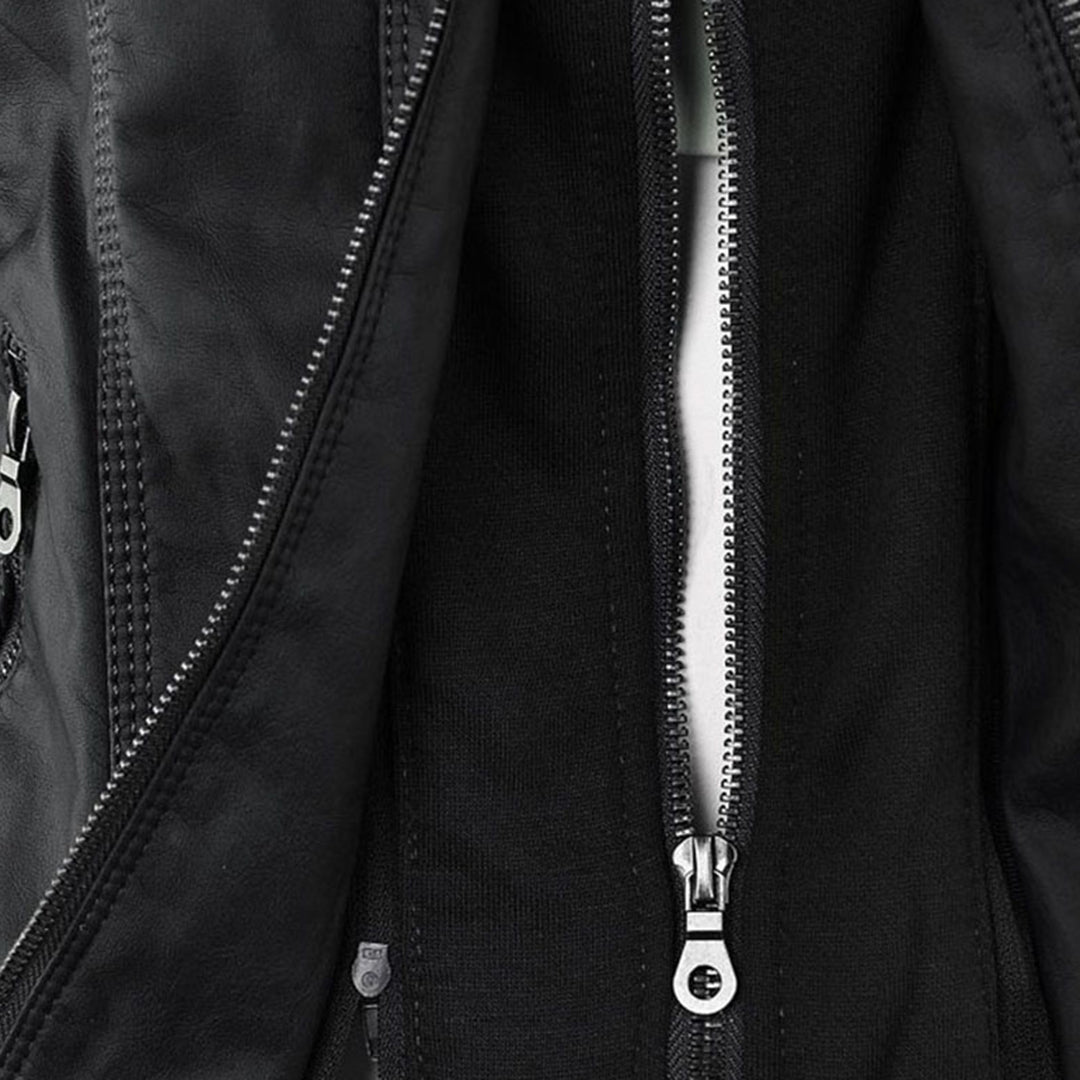 Fiorella | Chaqueta motera ajustada para mujer con capucha | Atrevida