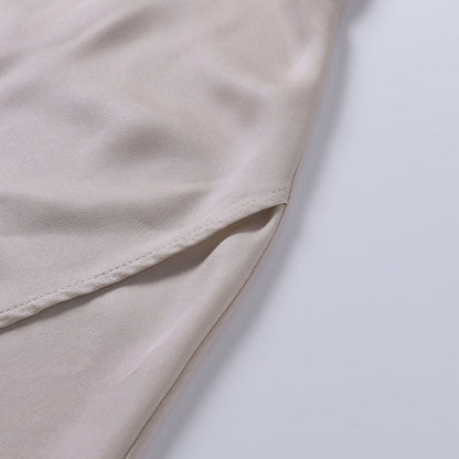 Isabel | Satin-Kleid im Ibiza-Stil mit seitlichem Schlitz
