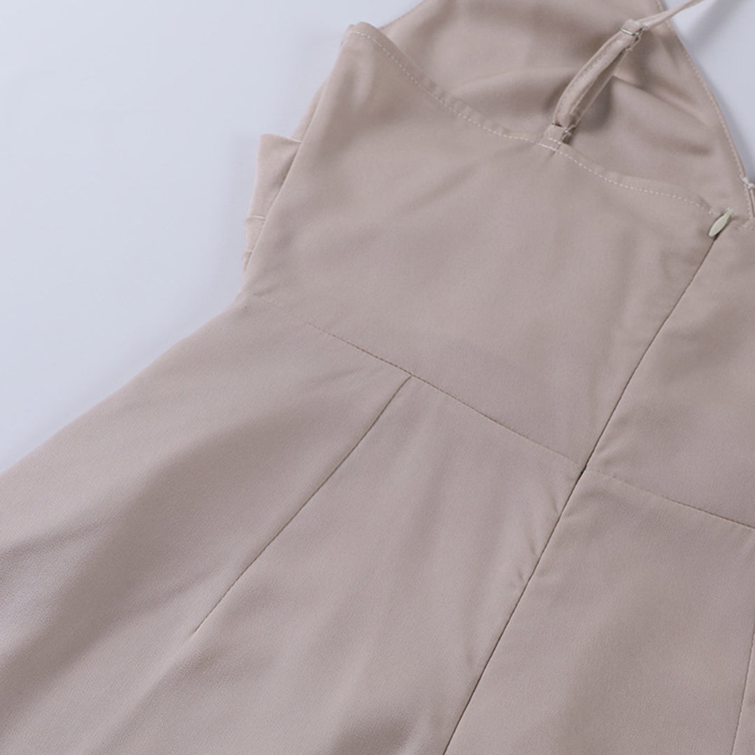 Isabel | Satin-Kleid im Ibiza-Stil mit seitlichem Schlitz