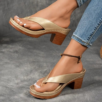 Inés | Orthopädische Sandalen mit niedrigem Absatz und offenen Riemen  