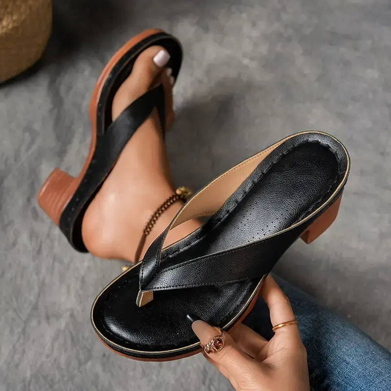 Inés | Orthopädische Sandalen mit niedrigem Absatz und offenen Riemen  