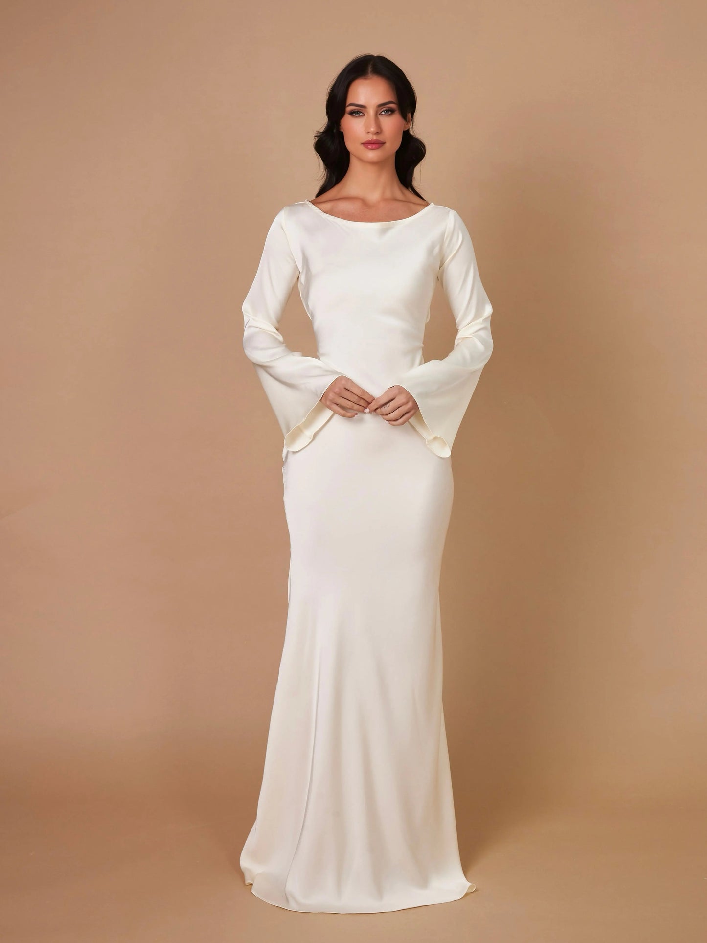Aitana | Fließendes Maxikleid für Damen mit langen Ärmeln  