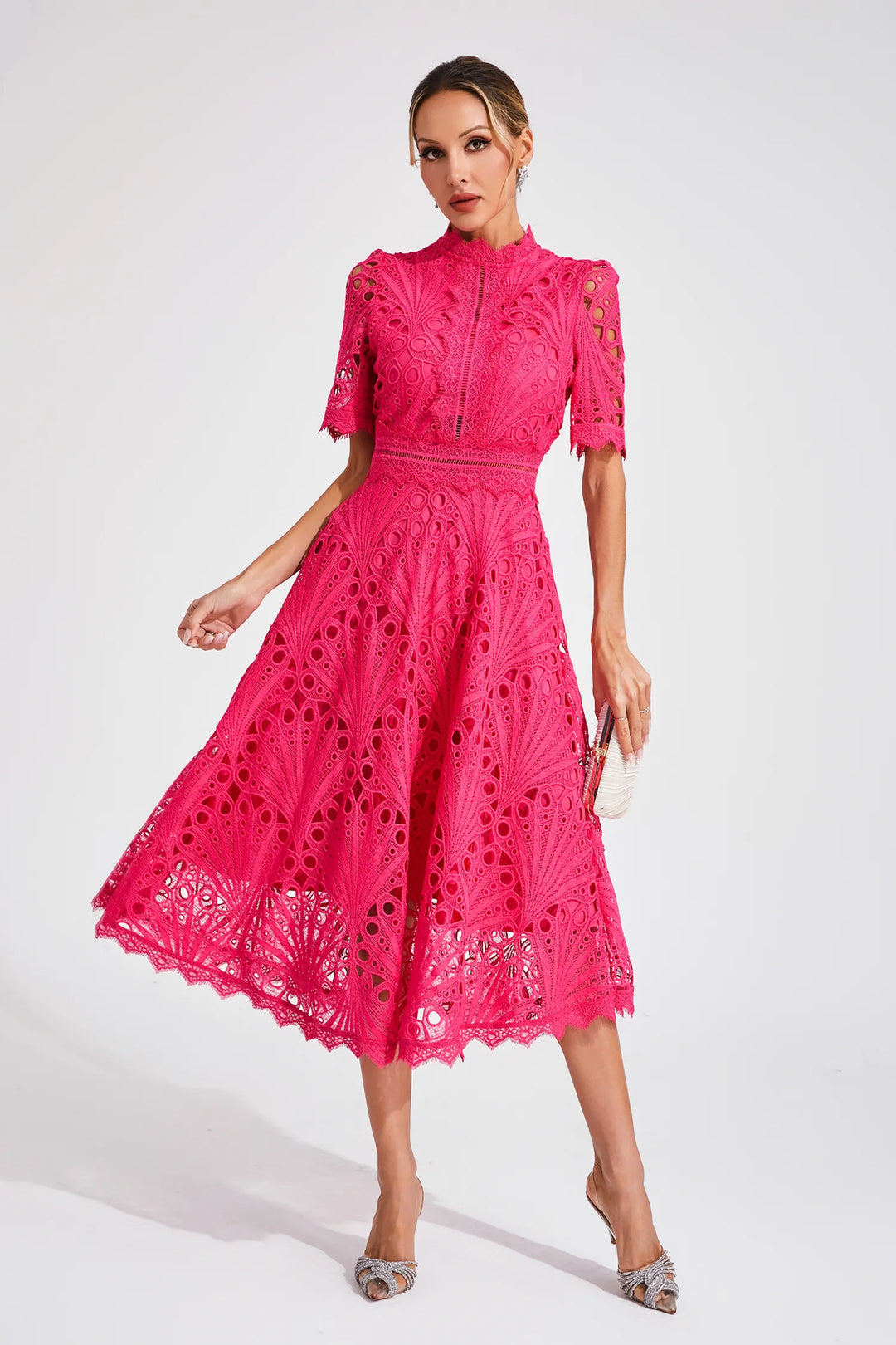 Leoncia | Vestido midi elegante para mujer de encaje