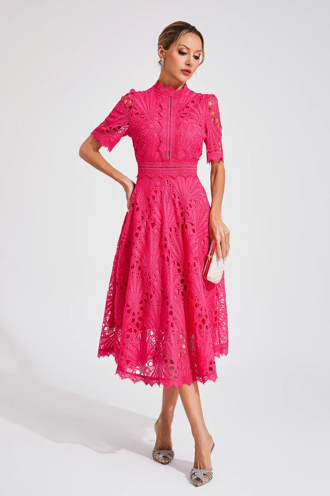 Leoncia | Vestido midi elegante para mujer de encaje