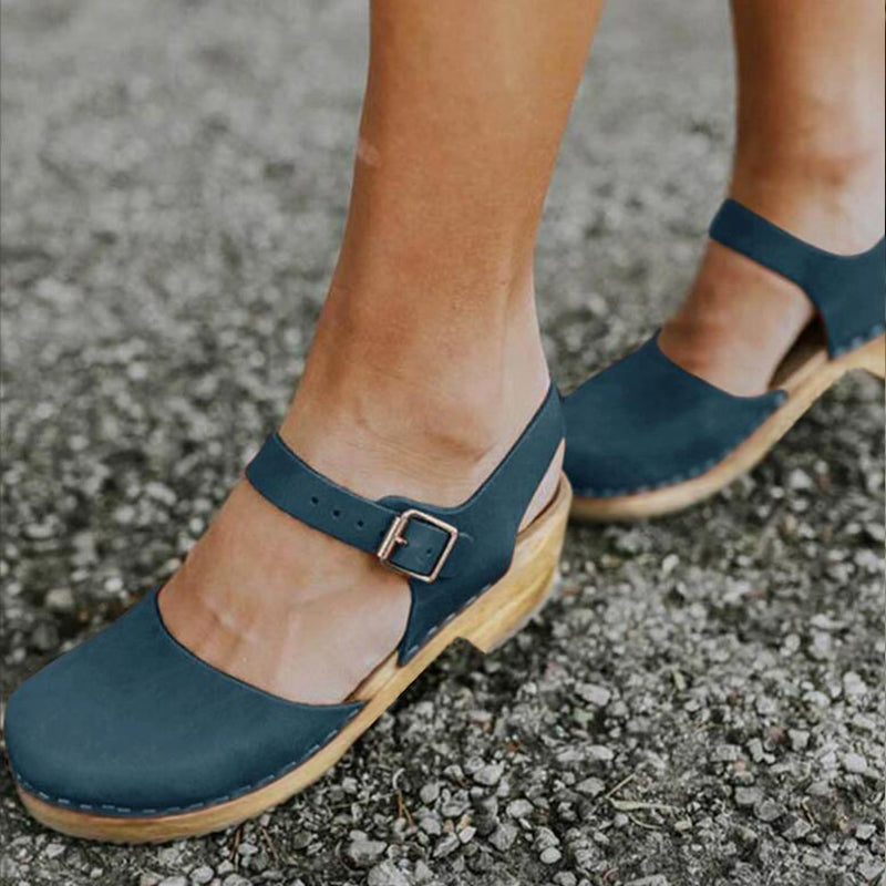 Sara | Sandalias ortopédicas con cuña y tira con hebilla